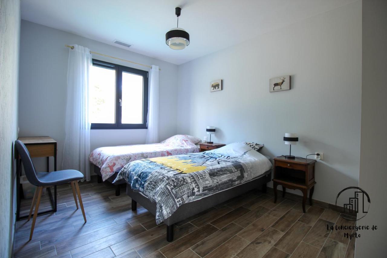 La Vigne Villa Алби Екстериор снимка